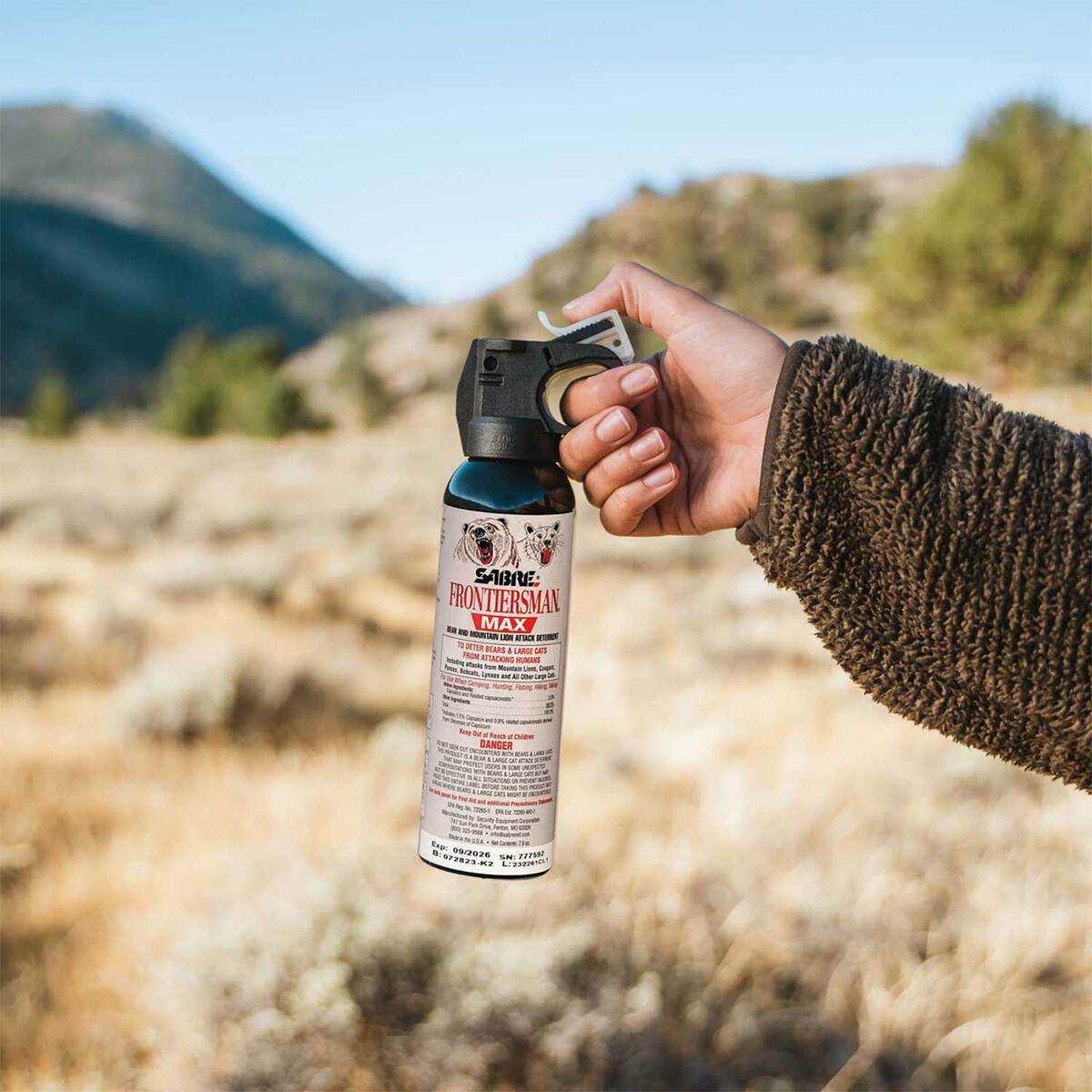 SABRE Frontiersman Max Bear and Mountain Lion Spray with Belt Holster - 7.9oz - 7.9oz SABRE Frontiersman Max Bear and Mountain Lion Spray with Belt Holster - 7.9oz - 7.9oz