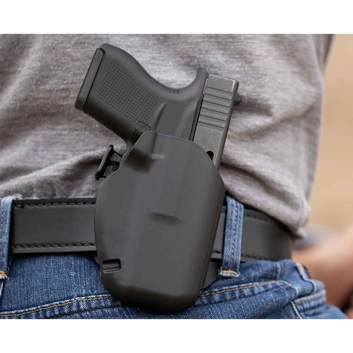 Safariland Model 571 GLS Slim Pro-Fit Smith & Wesson M&P Shield Outside the Waistband Right Hand Holster - Black Slim Safariland Model 571 GLS Slim Pro-Fit Smith & Wesson M&P Shield Outside the Waistband Right Hand Holster - Black Slim