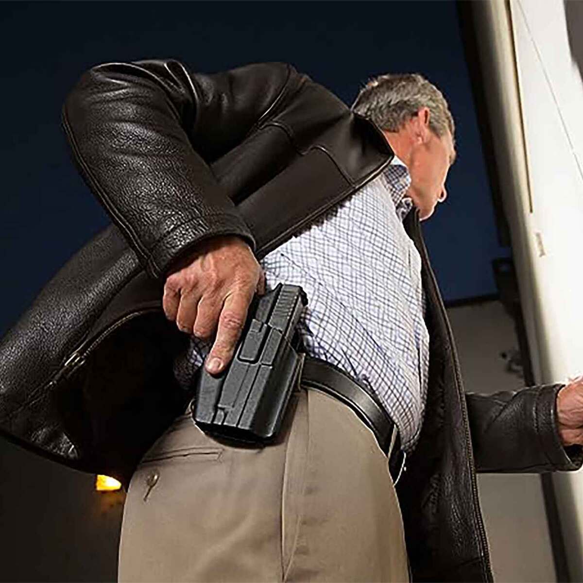 Safariland Model 578 GLS Pro-Fit Outside the Waistband Size Long/Wide Right Hand Holster - Black Long/Wide Safariland Model 578 GLS Pro-Fit Outside the Waistband Size Long/Wide Right Hand Holster - Black Long/Wide