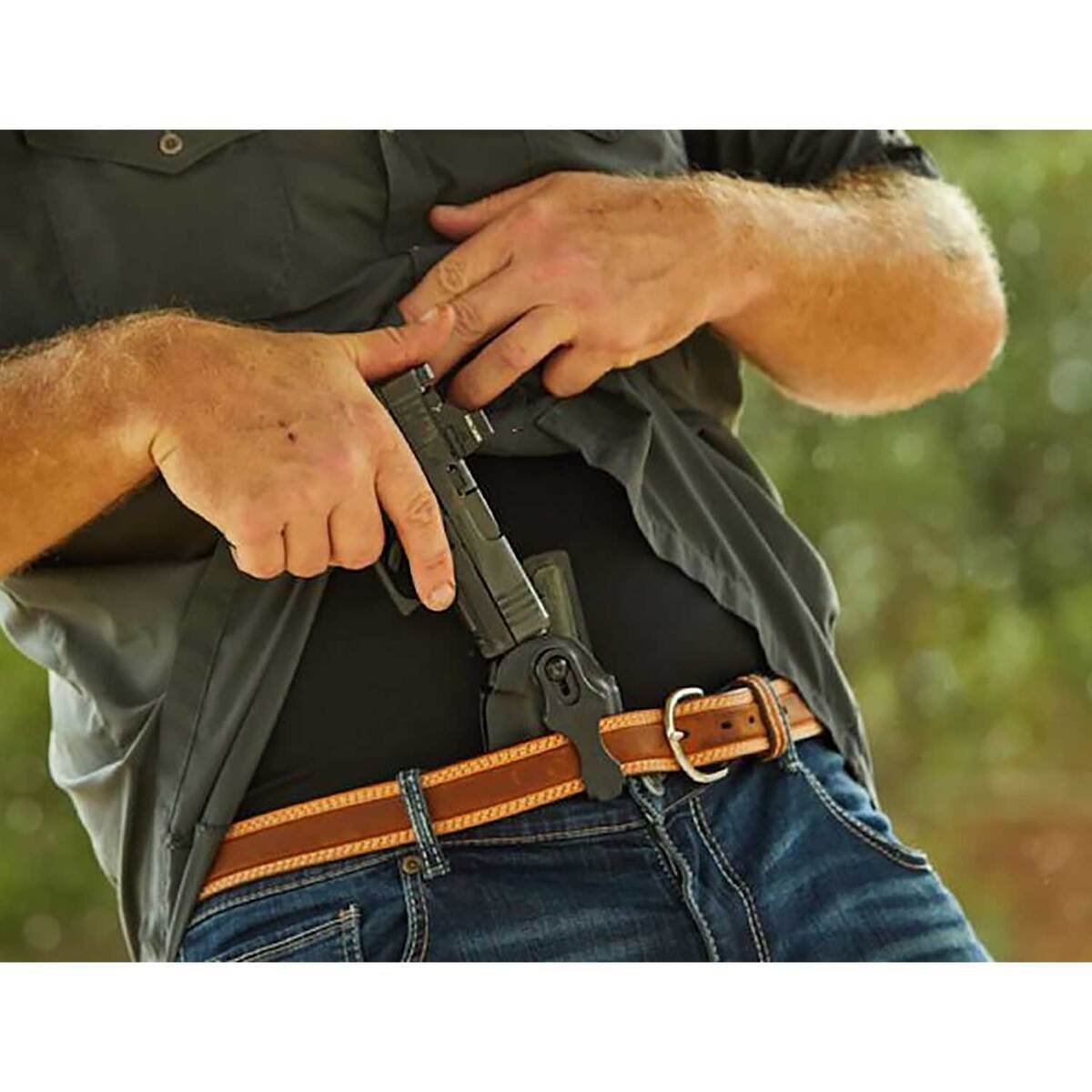 Safariland Species Sig Sauer P365 Inside the Waistband Right Hand Holster - Black Safariland Species Sig Sauer P365 Inside the Waistband Right Hand Holster - Black