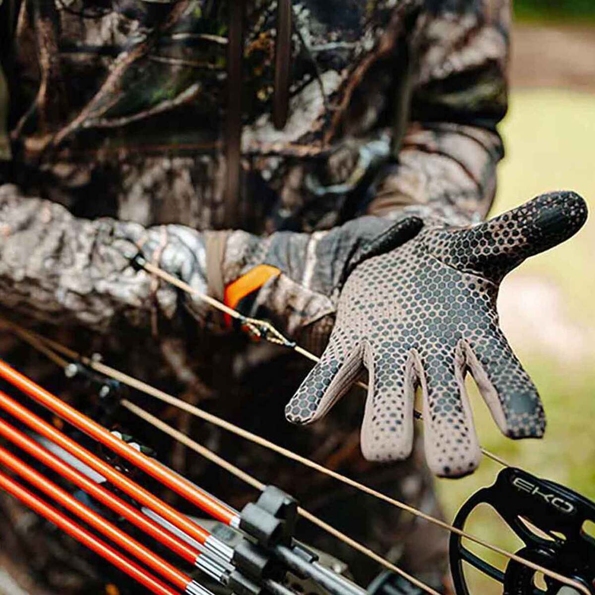 ScentLok Men's Mossy Oak Country DNA Lightweight Shooters Hunting Gloves ScentLok Men's Mossy Oak Country DNA Lightweight Shooters Hunting Gloves
