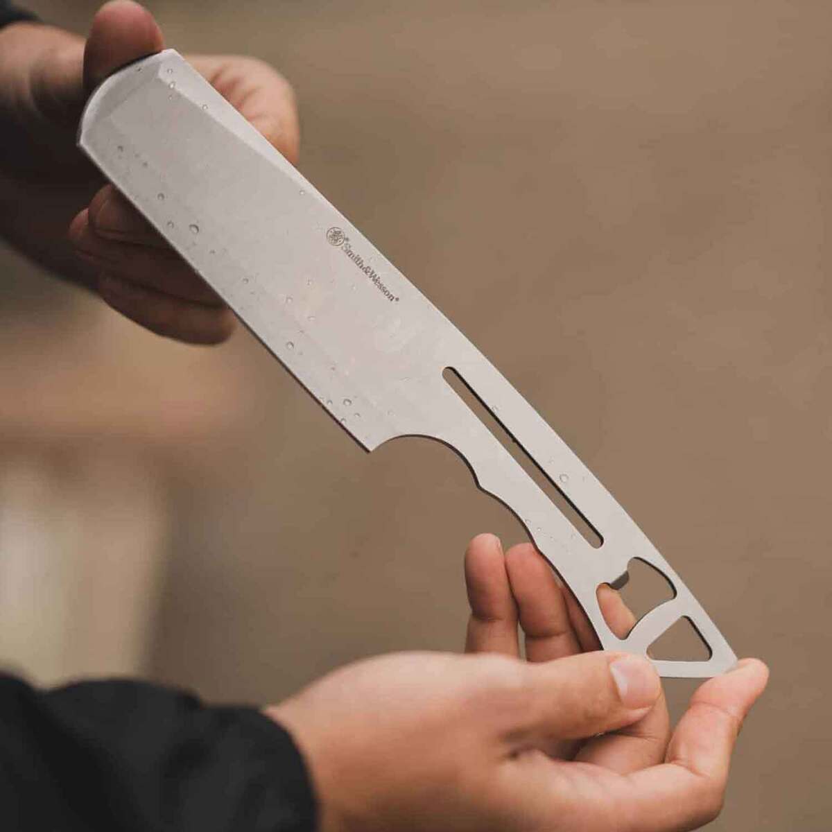 Smith & Wesson Bullseye Throwing Knife Set - Silver Smith & Wesson Bullseye Throwing Knife Set - Silver