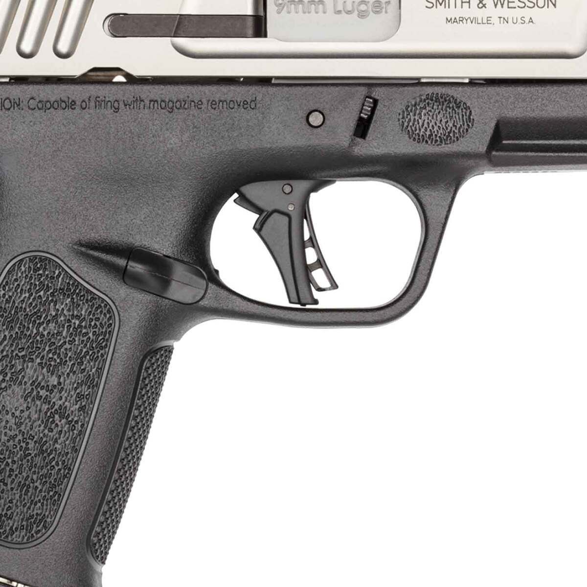 Smith & Wesson SD9 2.0 9mm Luger 4in Stainless Steel Pistol - 16+1 Rounds - Black Smith & Wesson SD9 2.0 9mm Luger 4in Stainless Steel Pistol - 16+1 Rounds - Black