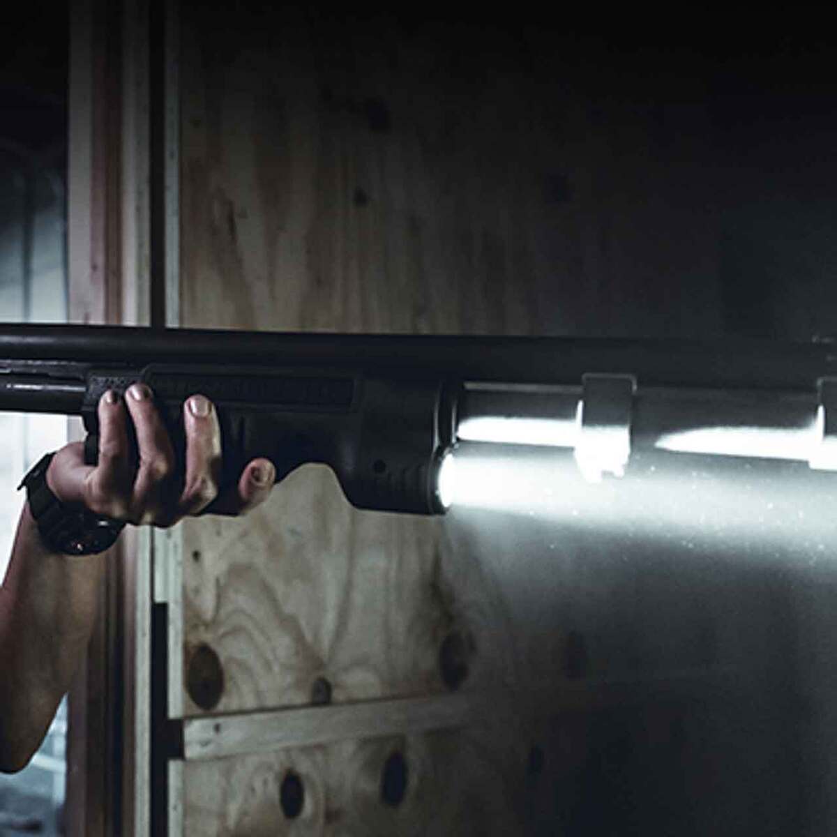 Streamlight TL-Racker Mossberg Shockwave Shotgun Forend Light Accessory ...