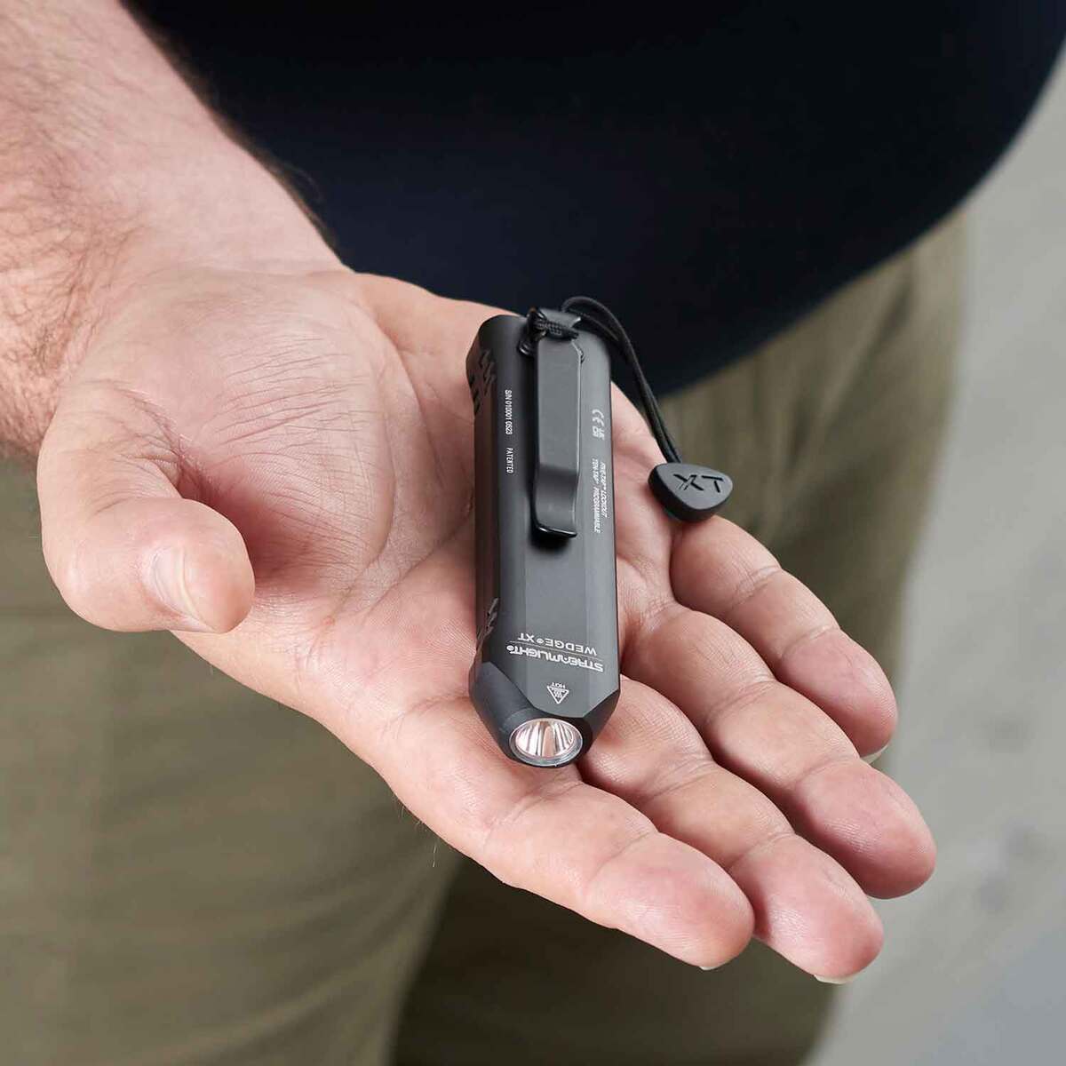Streamlight Wedge XT Compact Flashlight | Sportsman's Warehouse