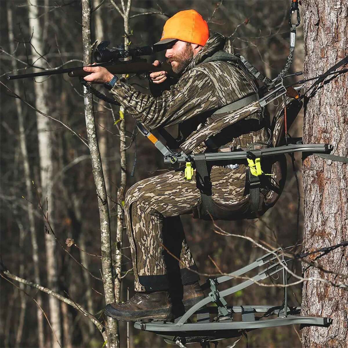 Climbing On Racks Summit Dual Threat PRO SD Climbing Treestand | Sportsman's Warehouse