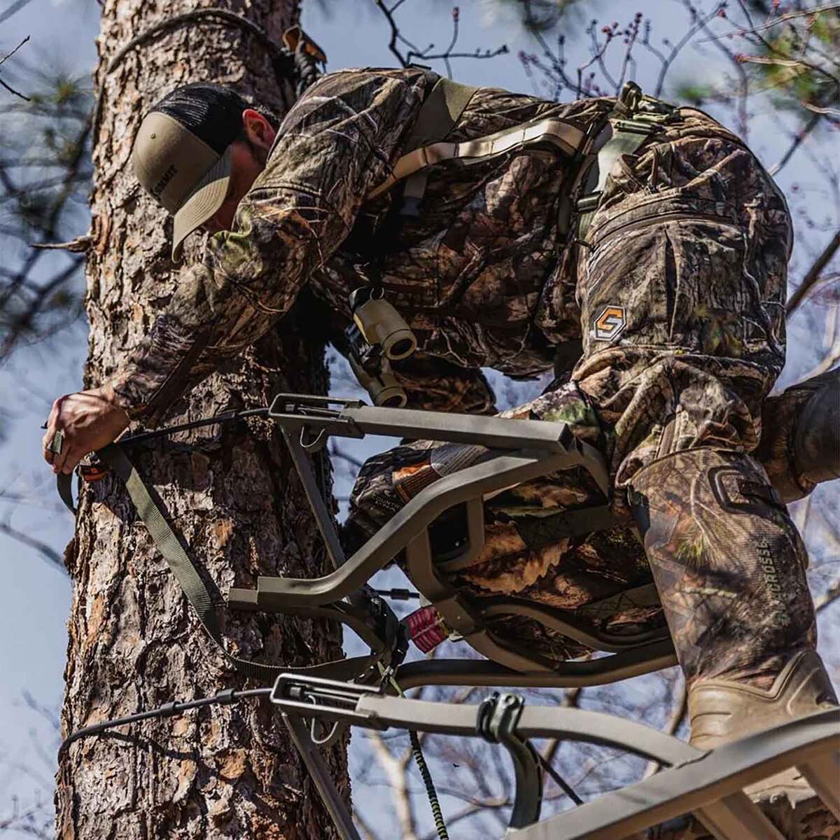 Summit Openshot SD Climbing Treestand | Sportsman's Warehouse