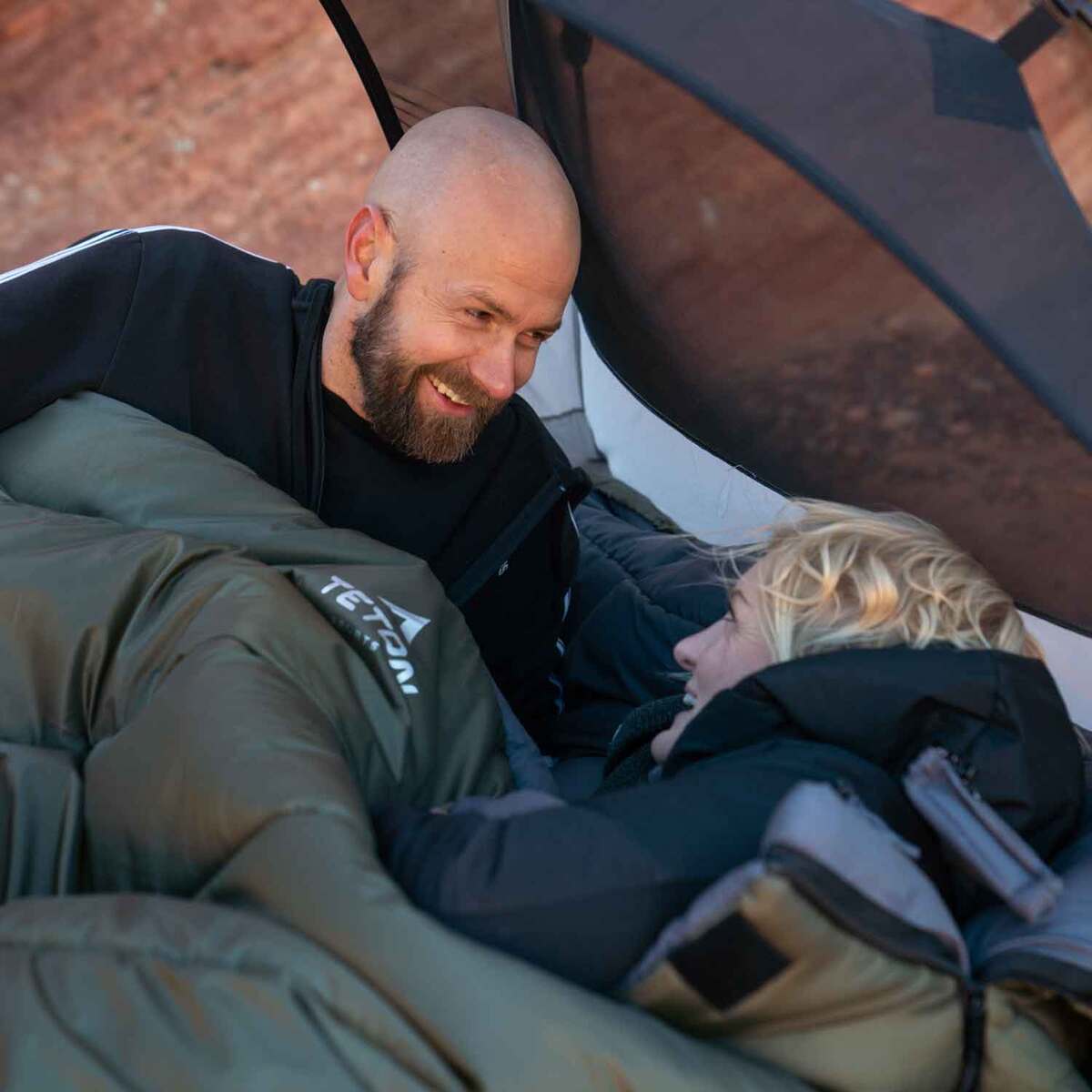 TETON Sports Trailhead Sac de couchage momie léger et chaud 20 degrés Camping randonnée TETON Sports Trailhead Sac de couchage momie léger et chaud 20 degrés Camping randonnée