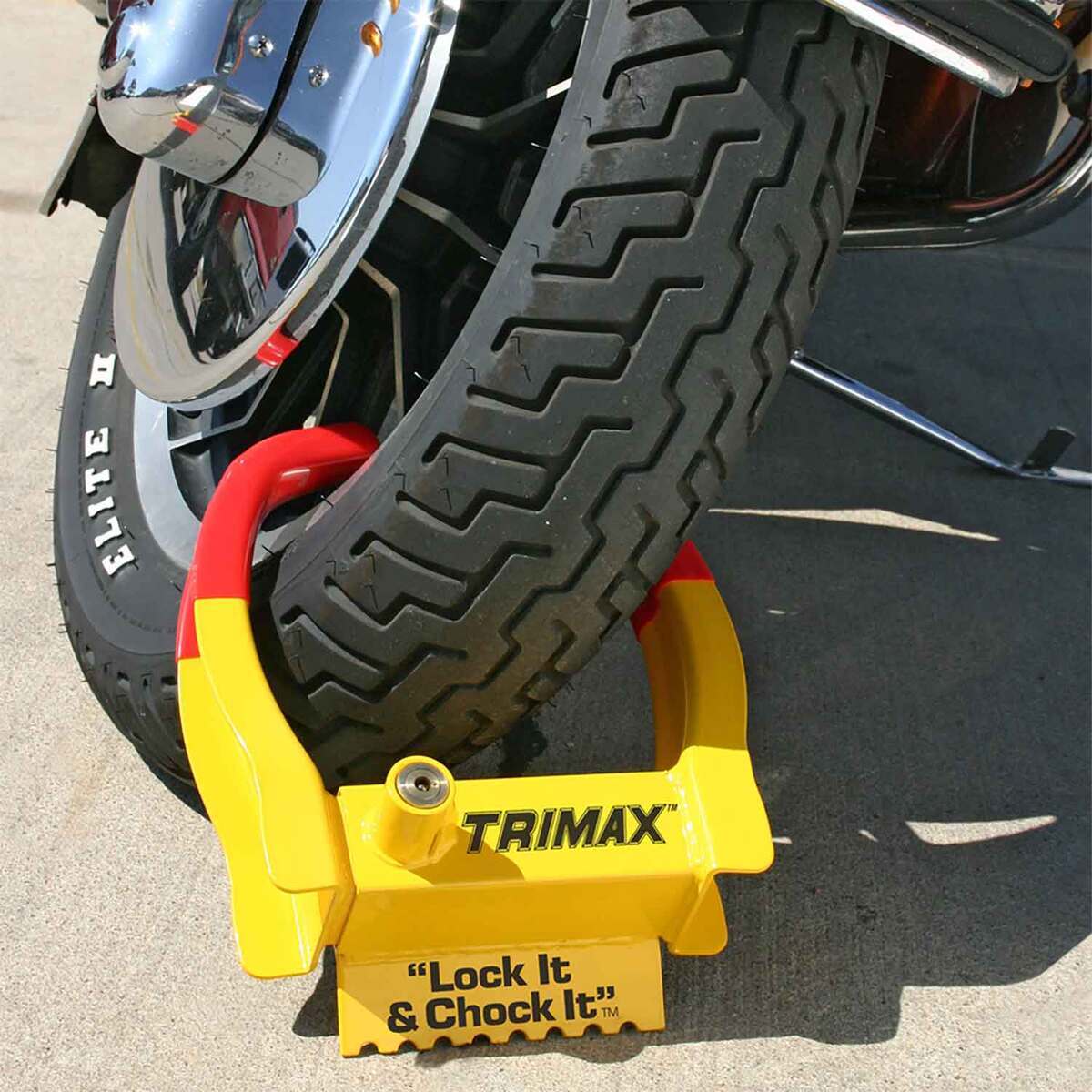 Trimax Deluxe Universal Wheel Chock Lock | Sportsman's Warehouse