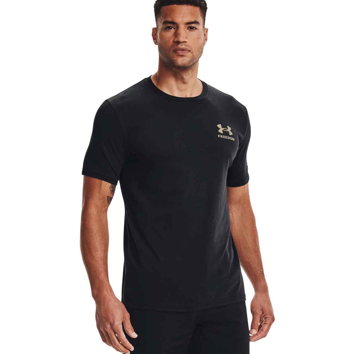 Under Armour Men's Freedom Flag Camo Short Sleeve Shirt Under Armour Men's Freedom Flag Camo Short Sleeve Shirt