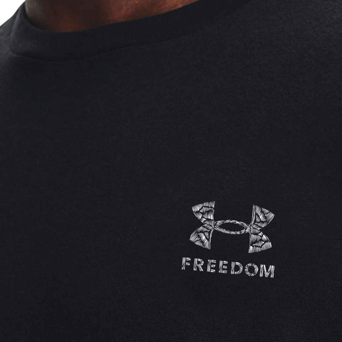 Under Armour Men's Freedom Whitetail Euro Flag Fill Short Sleeve Shirt Under Armour Men's Freedom Whitetail Euro Flag Fill Short Sleeve Shirt