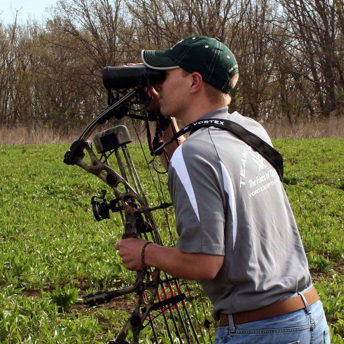 Vortex Archer's Binocular Strap - Black Vortex Archer's Binocular Strap - Black