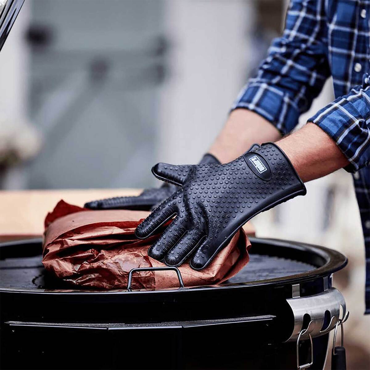 Weber Silicone Grilling Gloves - Black Large Weber Silicone Grilling Gloves - Black Large