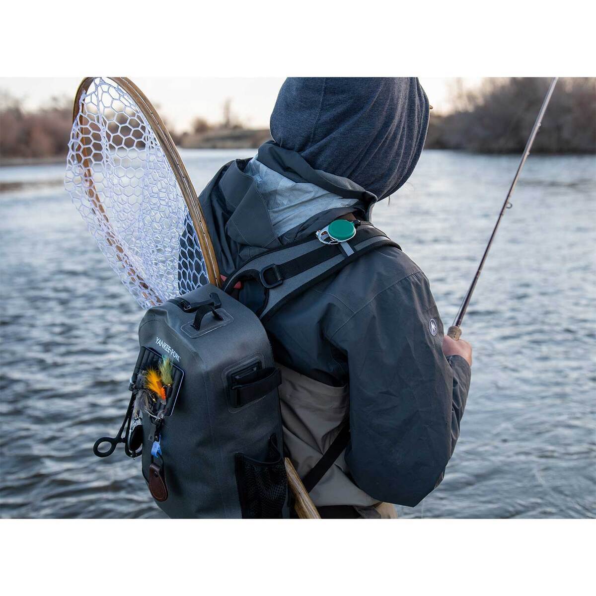 Yankee Fork Submersible Waterproof Fishing Sling Pack - 10L - Grey 10L Yankee Fork Submersible Waterproof Fishing Sling Pack - 10L - Grey 10L