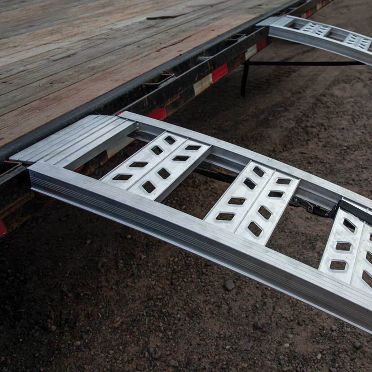 Satan's Ramp Yutrax Heavy-Duty Arched Ramps (Pair) - 90in | Sportsman's Warehouse